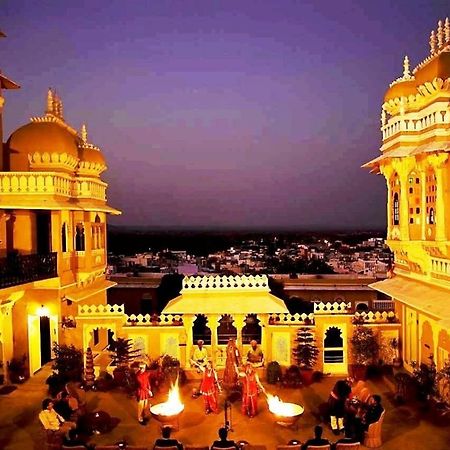 Deogarh Mahal Hotel Devgarh  ภายนอก รูปภาพ