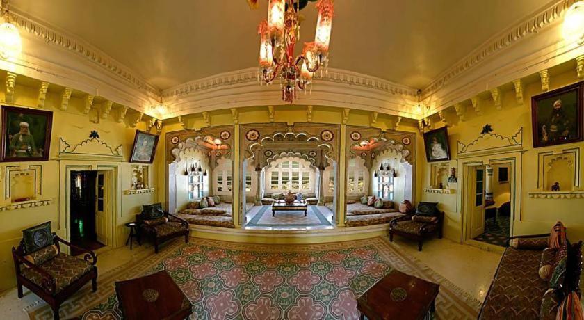Deogarh Mahal Hotel Devgarh  ภายนอก รูปภาพ